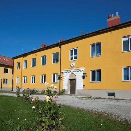 STF Östra Flygeln Bunge Vandrarhem Fårösund Exterior foto